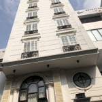 Bán khách sạn đường Cửu Long, P. 2, Tân Bình. DT(11 x 20m). Hầm - 7 Tầng. HĐT: 300 tr/th giá: 52 tỷ