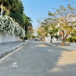 Biệt thự hồ bơi, khu Compound an ninh, riêng biệt, ngay MT Nguyễn Văn Hưởng, Thảo Điền, DT 240m2