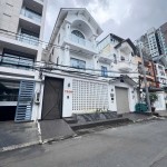 Biệt thự Nguyễn Văn Hưởng, 12x18m. 4 tầng. 65 tỷ, H. Đông Nam.