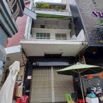 MỜI THƯỢNG ĐẾ DỪNG CHÂN ! Bán nhà Siêu Vị Trí Mặt Tiền Lê Văn Sỹ Quận 3. 4,1m x 25m. 3 Tầng. Giá 34 Tỷ