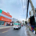 SIÊU BỀ NGANG ĐỈNH CỦA CHÓP ! Bán nhà Góc 3 Mặt Tiền Nguyễn Văn Quá Quận 12. 18,5m x 33m nở 24m.HĐT 150tr/th. Giá 65 Tỷ