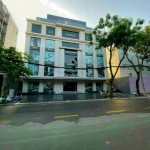 Tòa nhà 6 tầng, MT Nguyễn Văn Hưởng, Q.2, view sông Sài Gòn, DT 20x18.5m