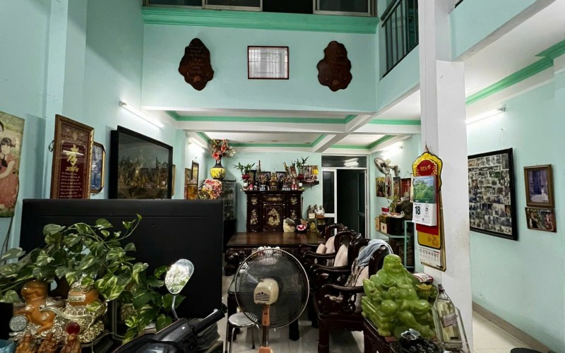 Bán Nhà Mặt Tiền 69 Chấn Hưng, 4,7m x 20m, 5 Tầng, Ngay Khu Bắc Hảii Quận 10