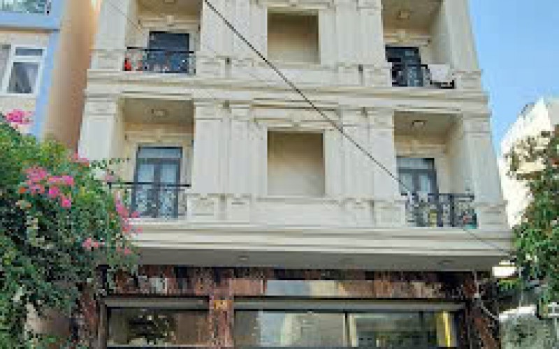 Bán toà CHDV Phổ Quang, P. 2, Q. Tân Bình. DT: 7x24m. KC: Hầm, 6 tầng. HĐT: 170tr/th. Giá: 26 tỷ (~165tr/m2)