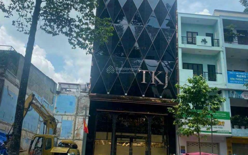 Bán tòa nhà 224-226 Nguyễn Phúc Nguyên / 8m x 14m / Hầm 8 Tầng/HĐT: 130tr/tháng /