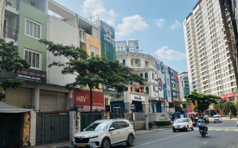 Beautifull ! Sản Phẩm Tìm Người Thương ! Bán nhà Mặt Tiền Phổ Quang P.2 Quận Tân Bình. 5m x 20m. Hầm 4 Tầng. HĐT 70tr/th. Giá 32 Tỷ 500