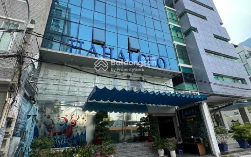 CHDV Phan Thúc Duyện, Q. Tân Bình. DT: 8m x 27m.KC: 6 tầng. Thu nhập: 140tr/th. Giá: 38 tỷ