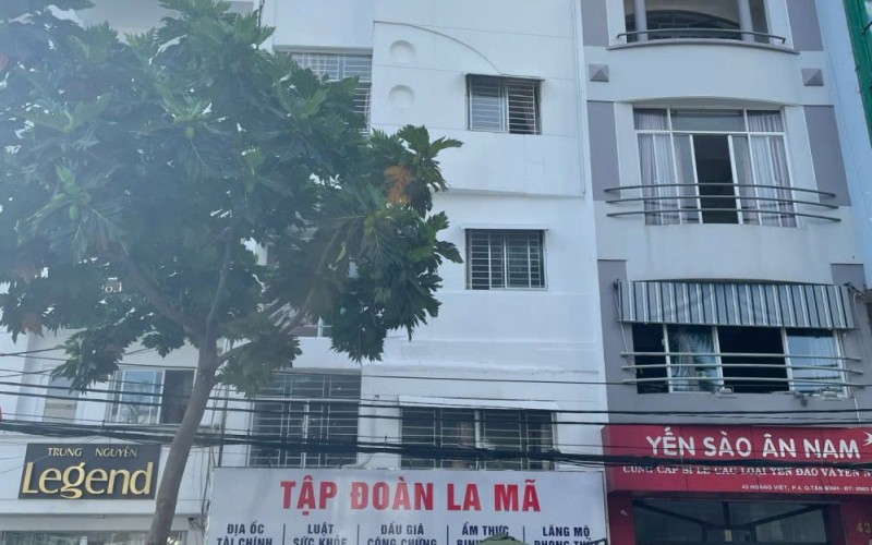 CỰC ĐỈNH ! Bán Toà nhà 2 Mặt Tiền Hoàng Việt - Út Tịch P.4 Quận Tân Bình. 6,15m x 16,55m. 4 Tầng Lửng + TM. HĐT 60tr/th Giá 37 Tỷ