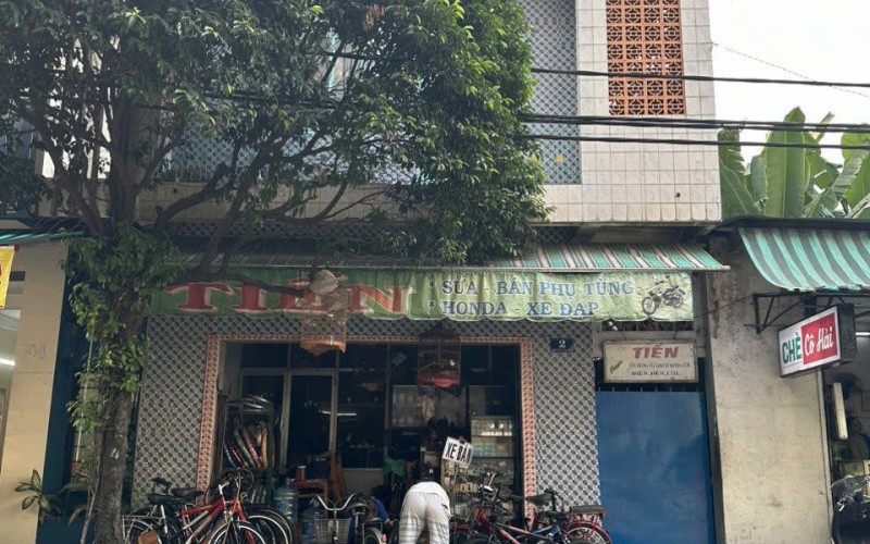 DÀNH CHO KHÁCH CÓ TẦM NHÌN ! Bán nhà Mặt Tiền Nguyễn Hồng Đào Quận Tân Bình. 6,4m x 20m nở hậu 6,8m - CTXD Cao - Giá 40 Tỷ