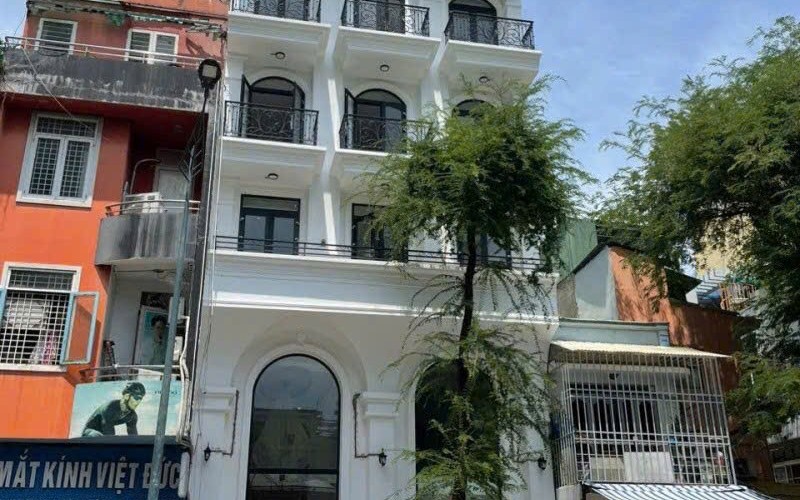 Giảm shock bán nhanh Mặt Tiền Trương Định- P.9 Q.3- 7,5x13m NH 8m- 7 Tầng TM- 89 tỷ về 85 tỷ