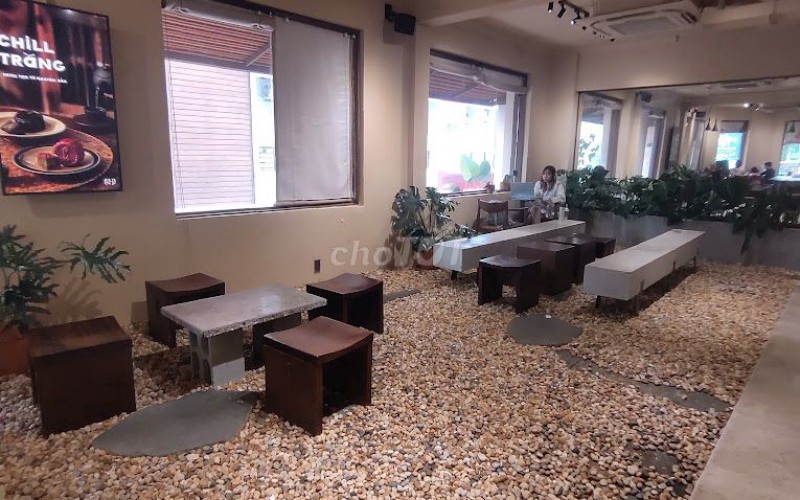 Góc 2 MT Yên Thế / 6x24m / 2 Tầng / HĐT: 70tr/tháng /