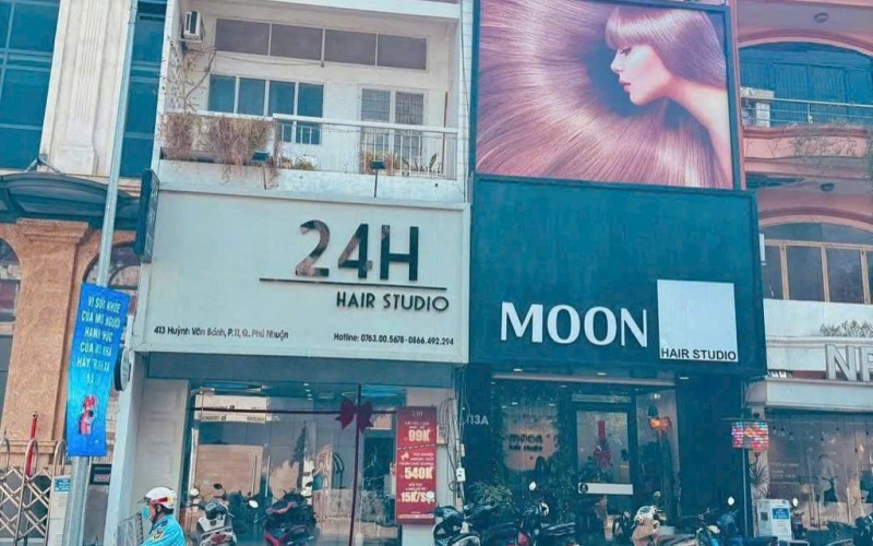 Mặt tiền Huỳnh Văn Bánh. Dt: 9,3x14m. 48 tỷ thương lượng