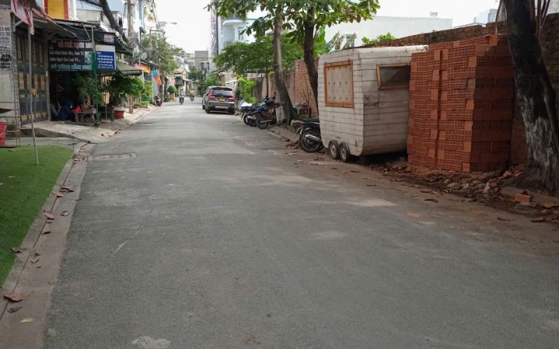 Mặt tiền Tân Trụ , Phường 15, Tân Bình,Dt 8x32, 2 Tầng - Giá bán 30tyr bớt ít