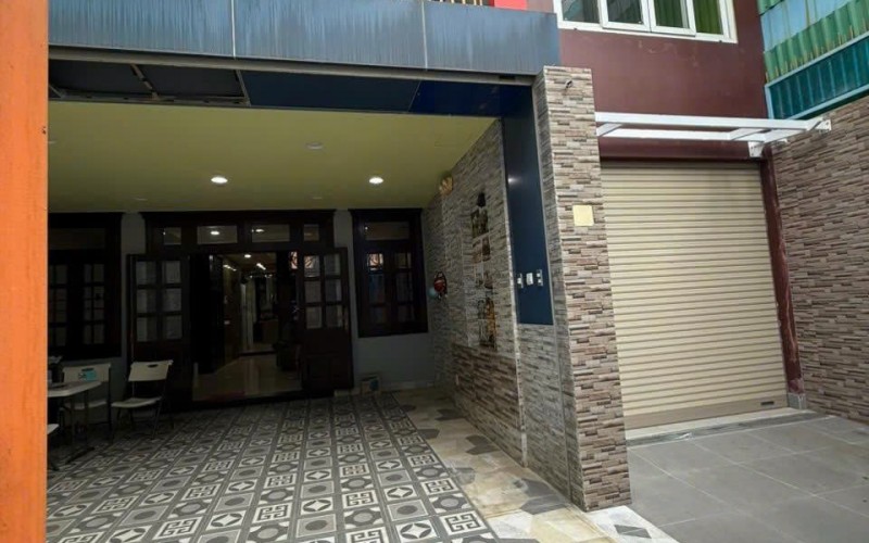 Nhà HXH đường Huỳnh Văn Bánh-Dt: 9x21m. chỉ 38 tỷ