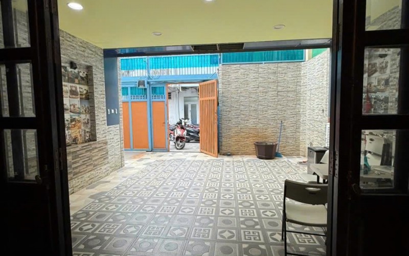 Nhà HXH đường Huỳnh Văn Bánh-Dt: 9x21m. chỉ 38 tỷ