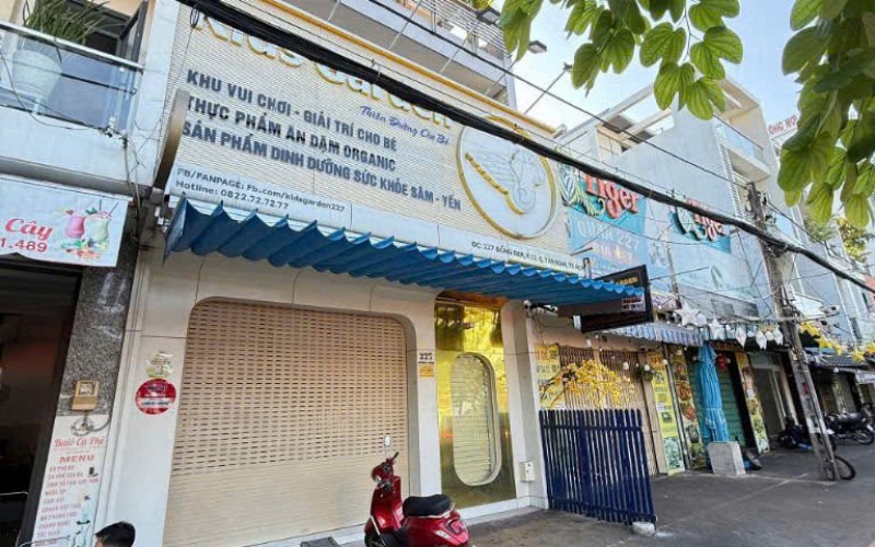 Phù Hợp Xây CHDV - Khách Sạn - Toà Nhà. Bán nhà Mặt Tiền Đồng Đen P.11 Quận Tân Bình. 6,4m x 27m nở hậu 9.4m. CTXD Hầm 7 Tầng. Giá 42 Tỷ