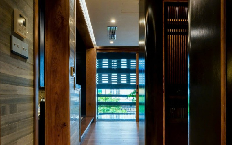 Quá Đẳng Cấp ! Bán nhà Mặt Tiền Lê Văn Huân P.13 Quận Tân Bình. 7m x 24m. Hầm 5 Tầng (Thang Máy). Giá 47 Tỷ