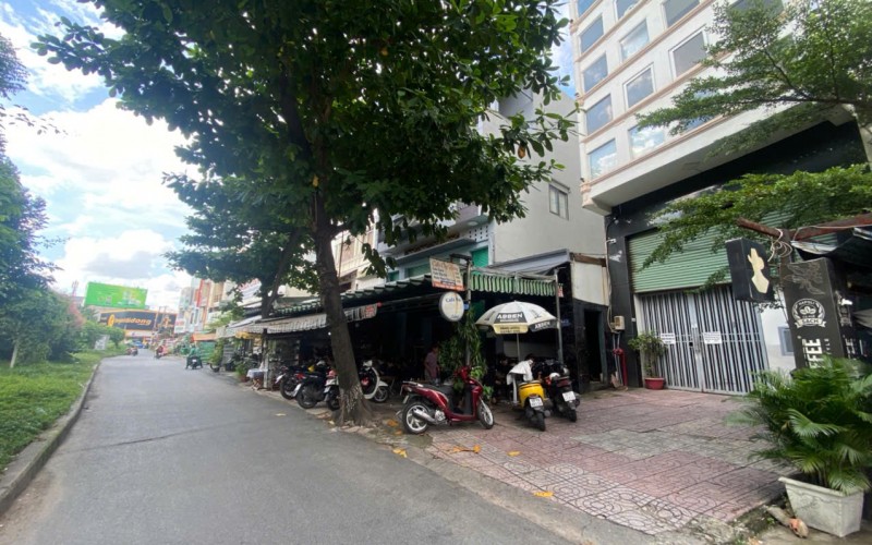 Quá Tuyệt Vời ! Bán Toà CHDV Mặt Tiền Trường Chinh P.15 Quận Tân Bình. 5,8m x 20m nở hậu 13m. 8 Tầng có Thang máy. HĐT 110tr/th. Giá 40 Tỷ