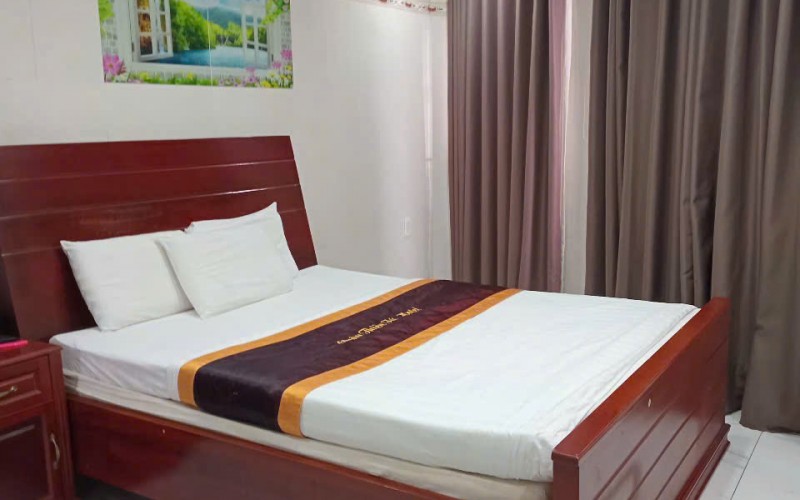 Sản Phẩm Hiếm ! Bán Toà Khách Sạn ngay khu K300 quận Tân Bình. 8m x 20m. Hầm Lửng 6 Tầng. Thu Nhập 250tr/th. Giá 52 Tỷ