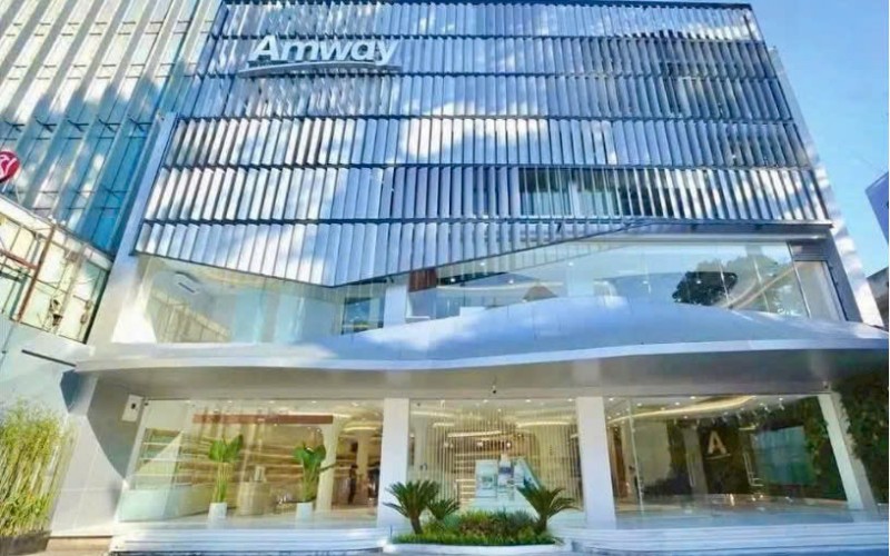 SIÊU ĐẸP!! Tòa nhà 410B-C-D Nguyễn Thị Minh Khai, Q.3.DT: 20x36m/ 4 tầng. HĐT: 33.000$ /th