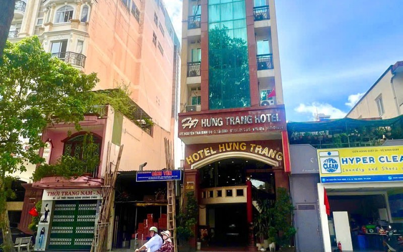 Siêu Phẩm ! Bán Toà Khách Sạn Cực Khan Hiếm Nguyễn Thái Bình P.4 Quận Tân Bình. 6m x 27m nở hậu 6,3m. Hầm 8 Lầu. Thu Nhập 250tr/th. Giá 76 Tỷ