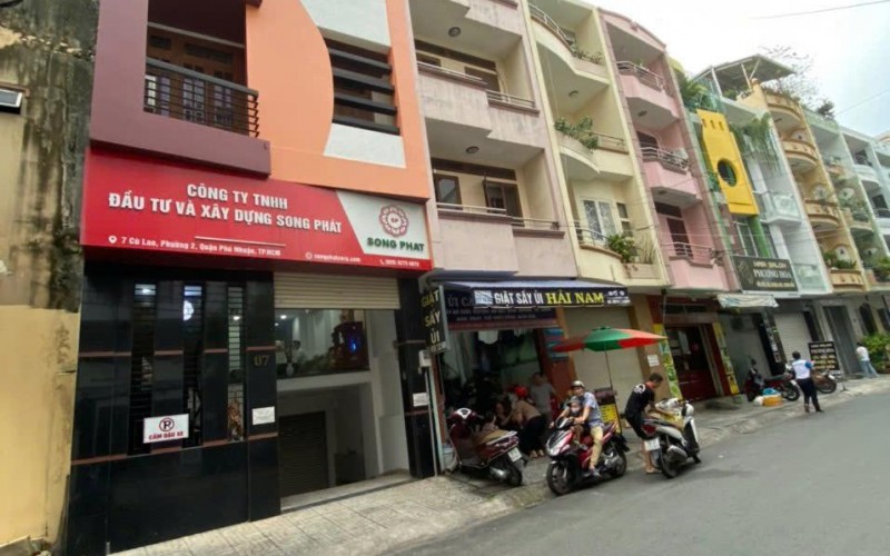 Siêu vị trí mặt tiền Cù Lao khu đường Hoa-Dt: 5,6x16m. Hầm+4 tầng. Giá hạ còn 24 tỷ