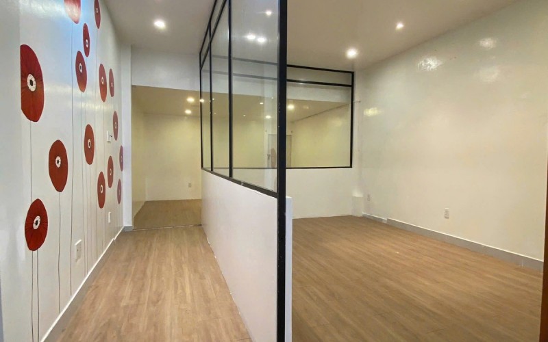 Siêu vị trí mặt tiền Nguyễn Đình Chính. 5x22m. 25 tỷ