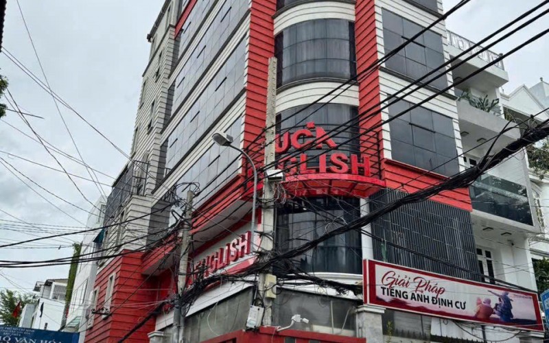 Tòa Nhà Góc 2MT 281 Lê Văn Sỹ, 7m x 20m, Hầm 6 Tầng, Sẵn HĐT 140 triệu