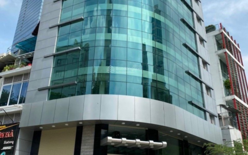 Toà nhà Góc 2MT Lê Văn Sỹ / 7.3 x 20m / Hầm 6 Tầng / HĐT: 120tr/tháng /